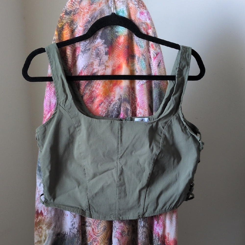 Rue21 Green Fitted Bustier Tank Top